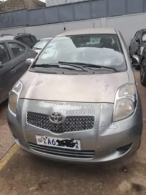 Toyota Yaris 2006 Silver