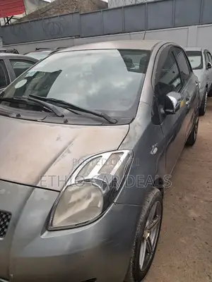 Toyota Yaris 2006 Silver