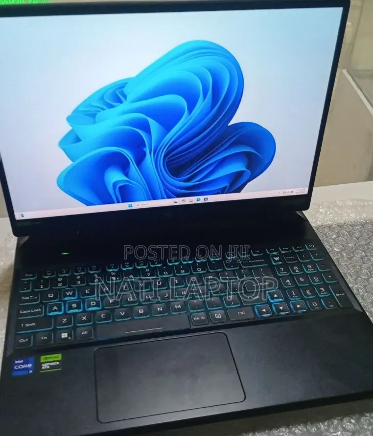 New Laptop Acer Predator Helios Neo 16 16GB Intel Core i9 SSD 1T