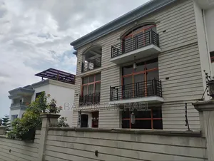 7bdrm Mansion in Bole for sale