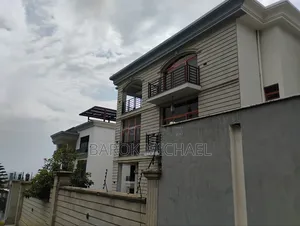 7bdrm Mansion in Bole for sale