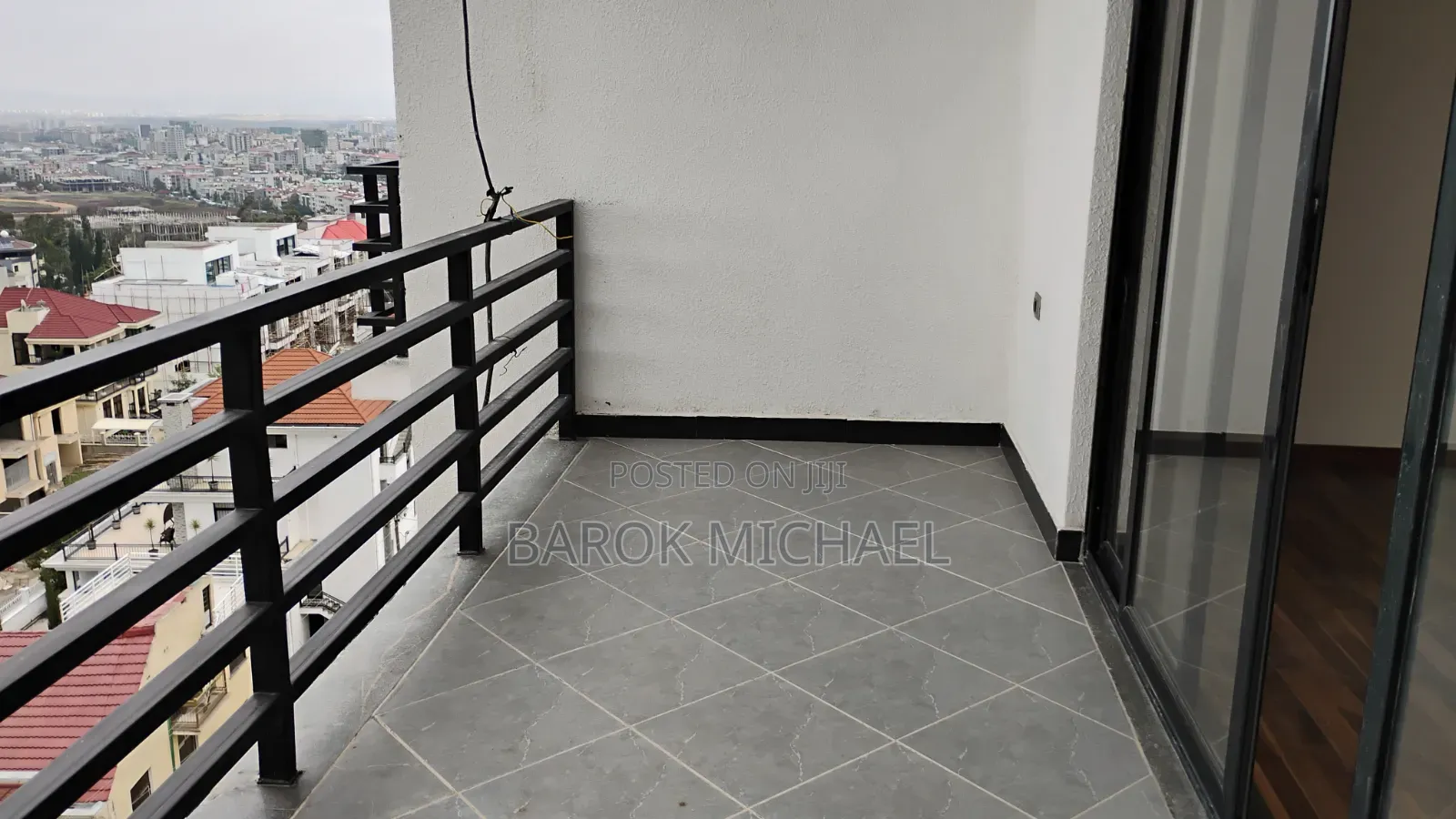 4bdrm Apartment in Bole for rent