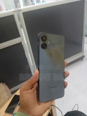 Samsung Galaxy A06 64 GB Blue
