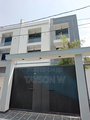 7bdrm House in Addis Ababa, Bole for sale