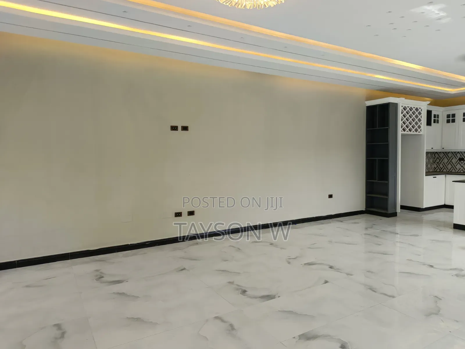 7bdrm House in Addis Ababa, Bole for sale