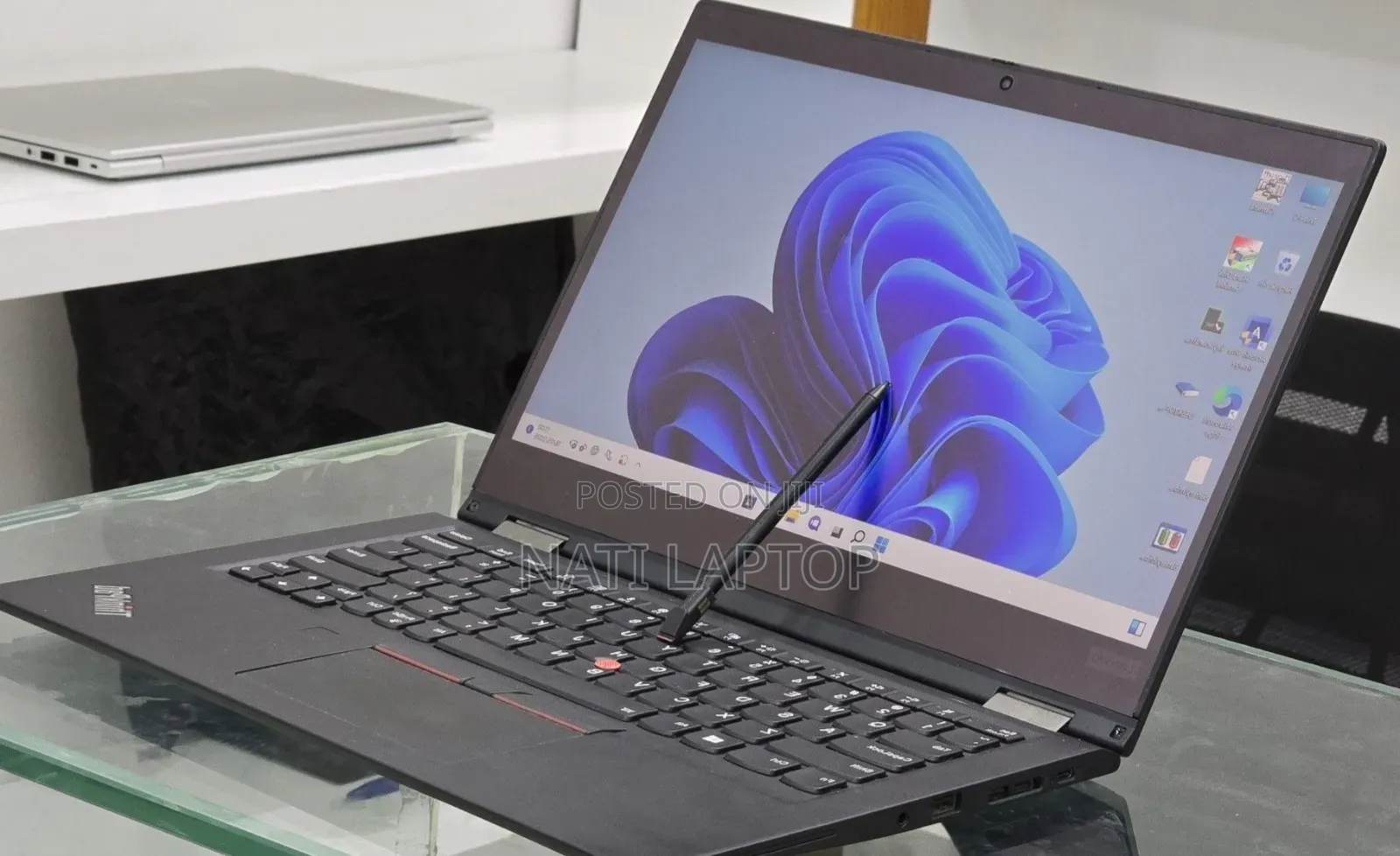 New Laptop Lenovo ThinkPad X390 Yoga 16GB Intel Core i5 SSD 512GB