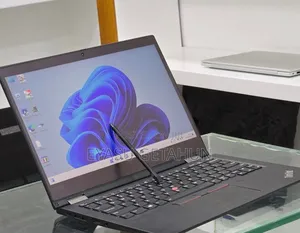 New Laptop Lenovo ThinkPad X390 Yoga 16GB Intel Core i5 SSD 512GB