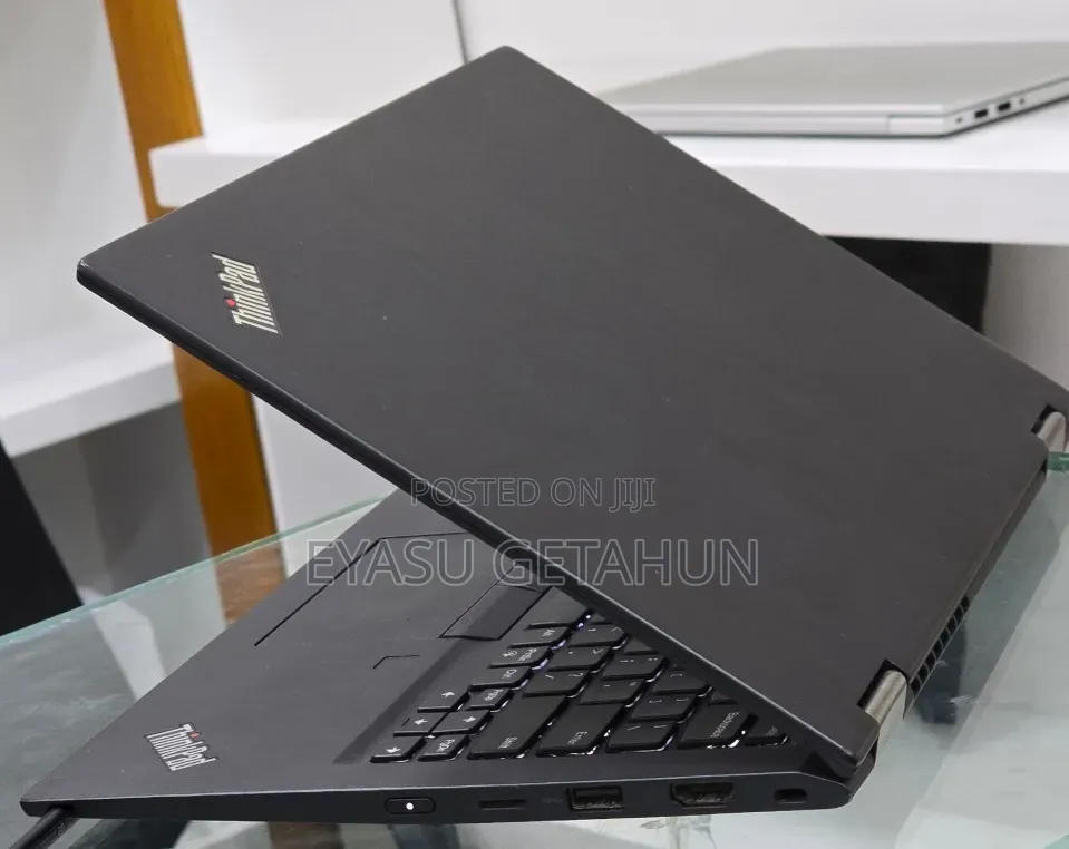 New Laptop Lenovo ThinkPad X390 Yoga 16GB Intel Core i5 SSD 512GB