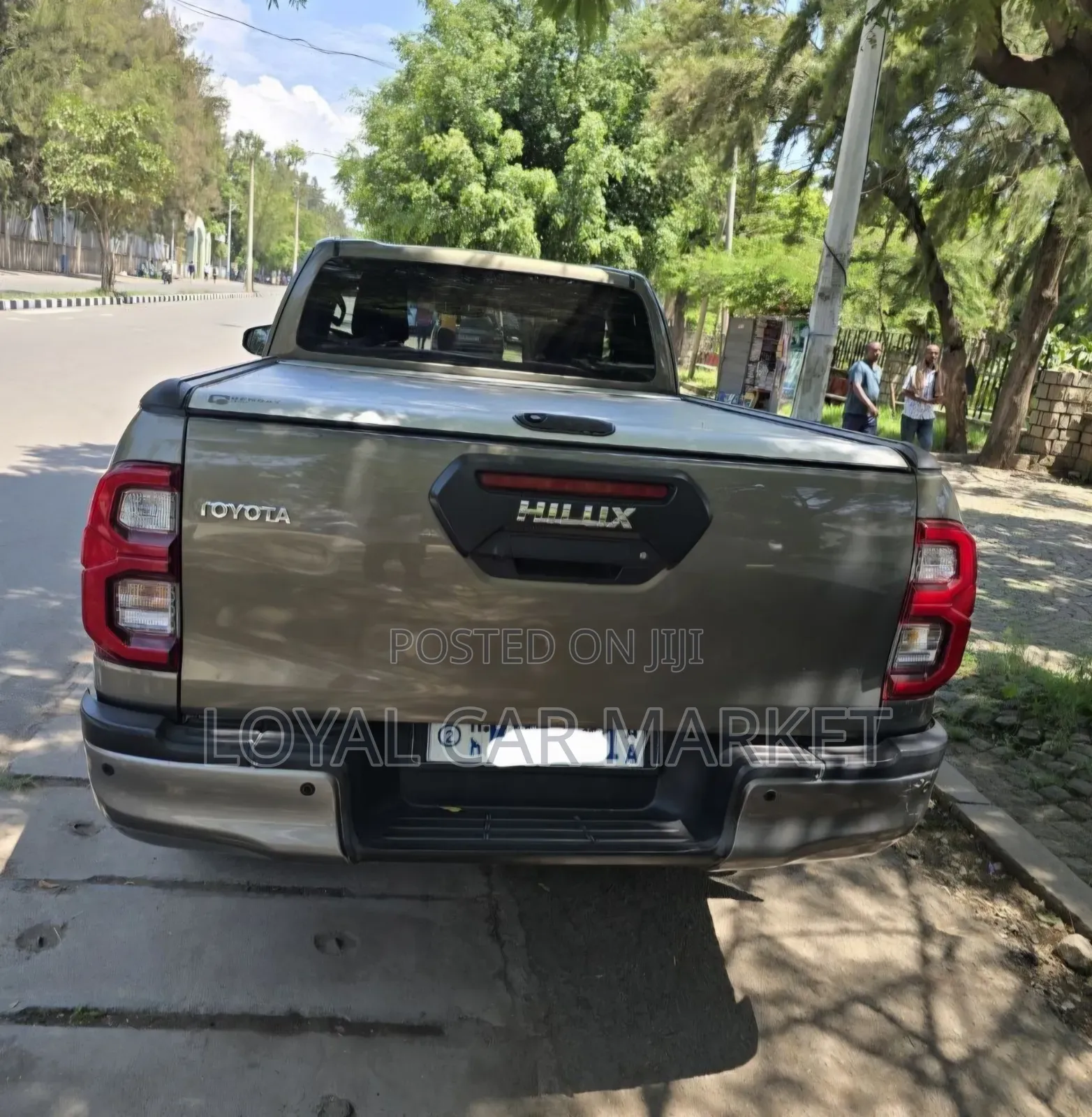 Toyota Hilux 2021 Gray