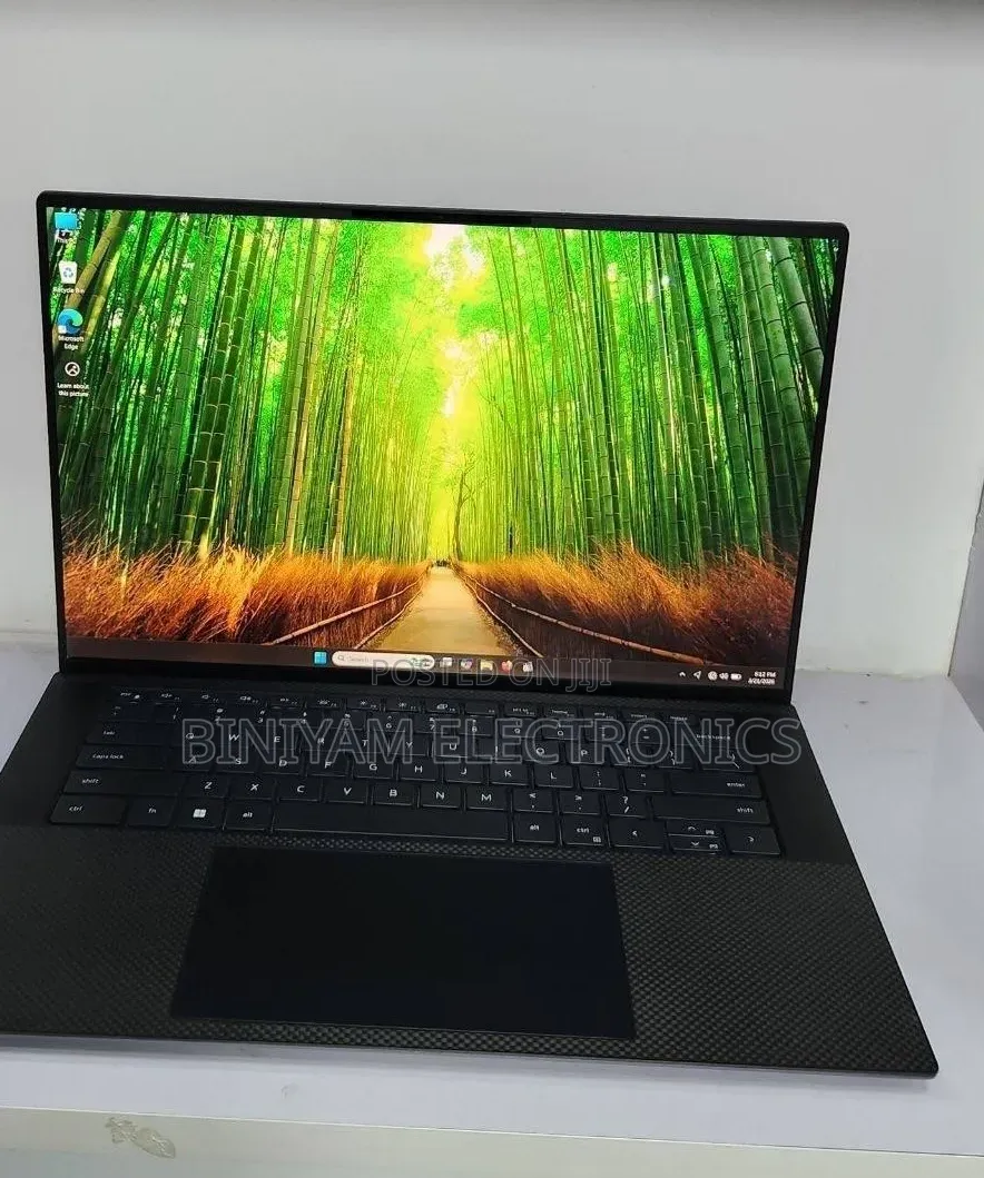New Laptop Dell Precision 5570 16GB Intel Core i7 SSD 512GB
