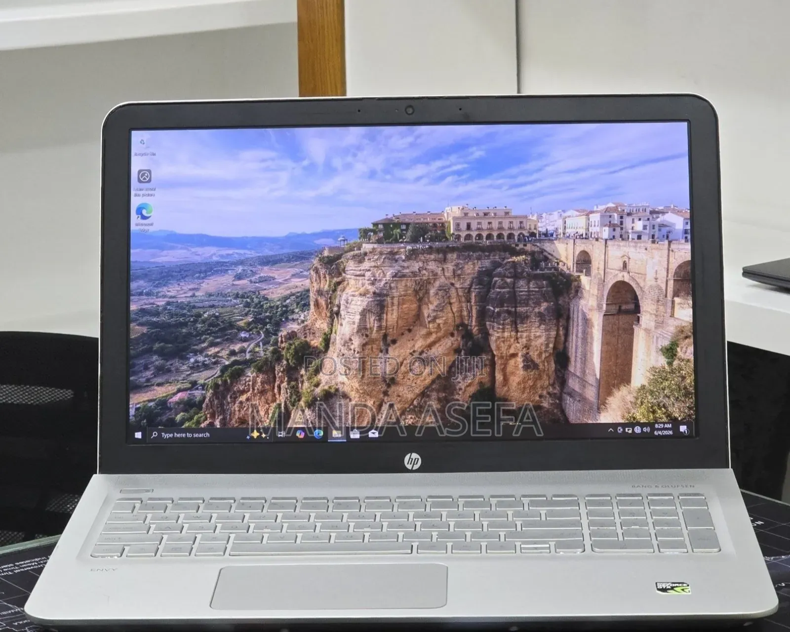 New Laptop HP Envy 15 12GB Intel Core i5 HDD+SSD 1T