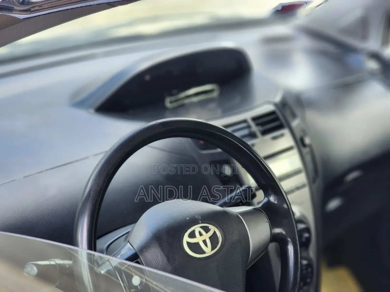 Toyota Yaris 2009 Silver
