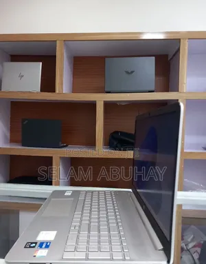 New Laptop HP Stream Notebook 8GB Intel Core i5 SSD 512GB