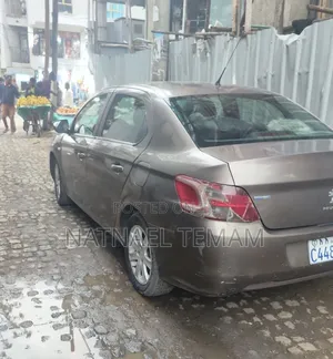 Peugeot 301 2016 Brown