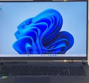 New Laptop Asus ROG Strix G17 16GB Intel Core i9 SSD 1T