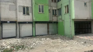 የሚሸጥ 40/60 ሱቅ