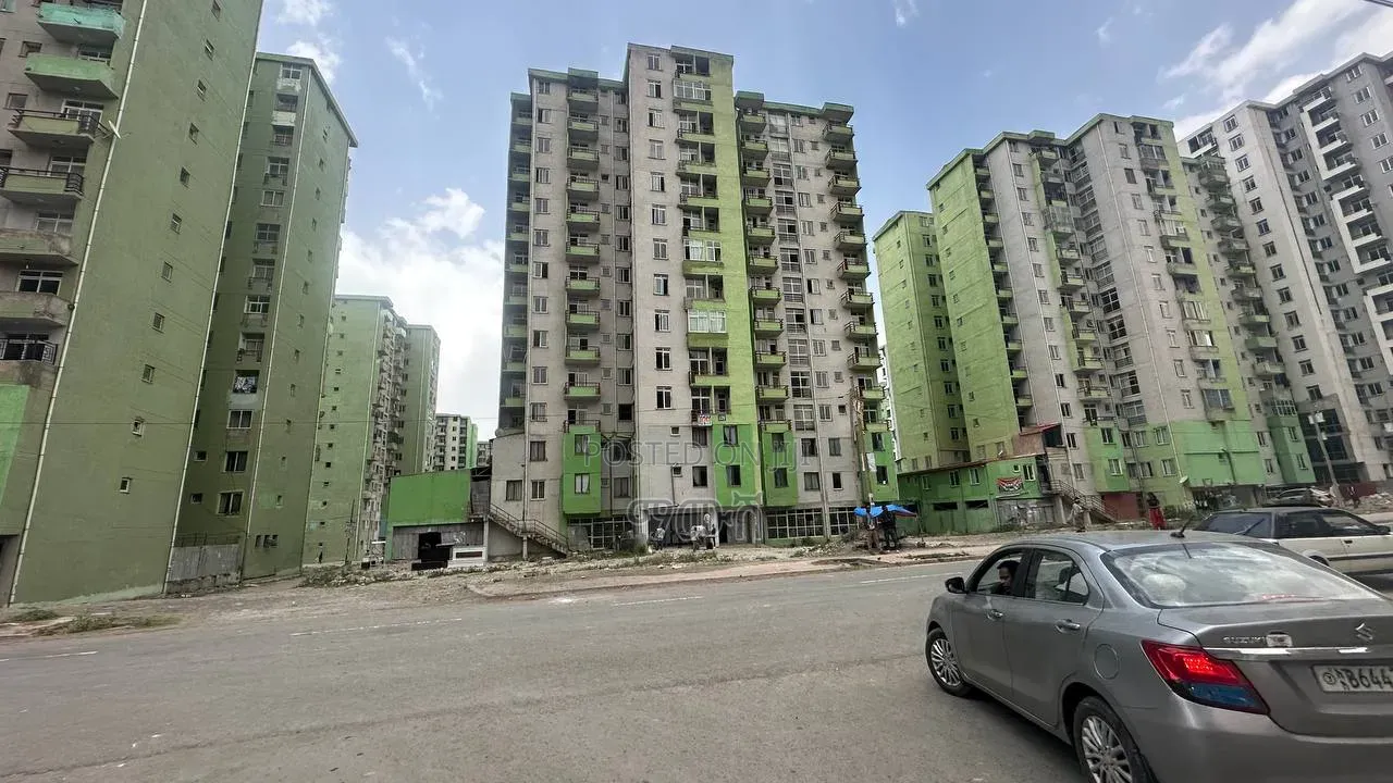 የሚሸጥ 40/60 ሱቅ