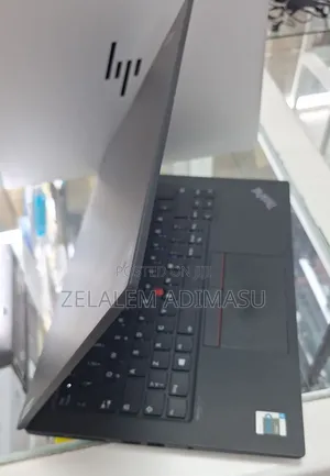 New Laptop Lenovo ThinkPad T14s G4 16GB Intel Core i7 SSD 512GB