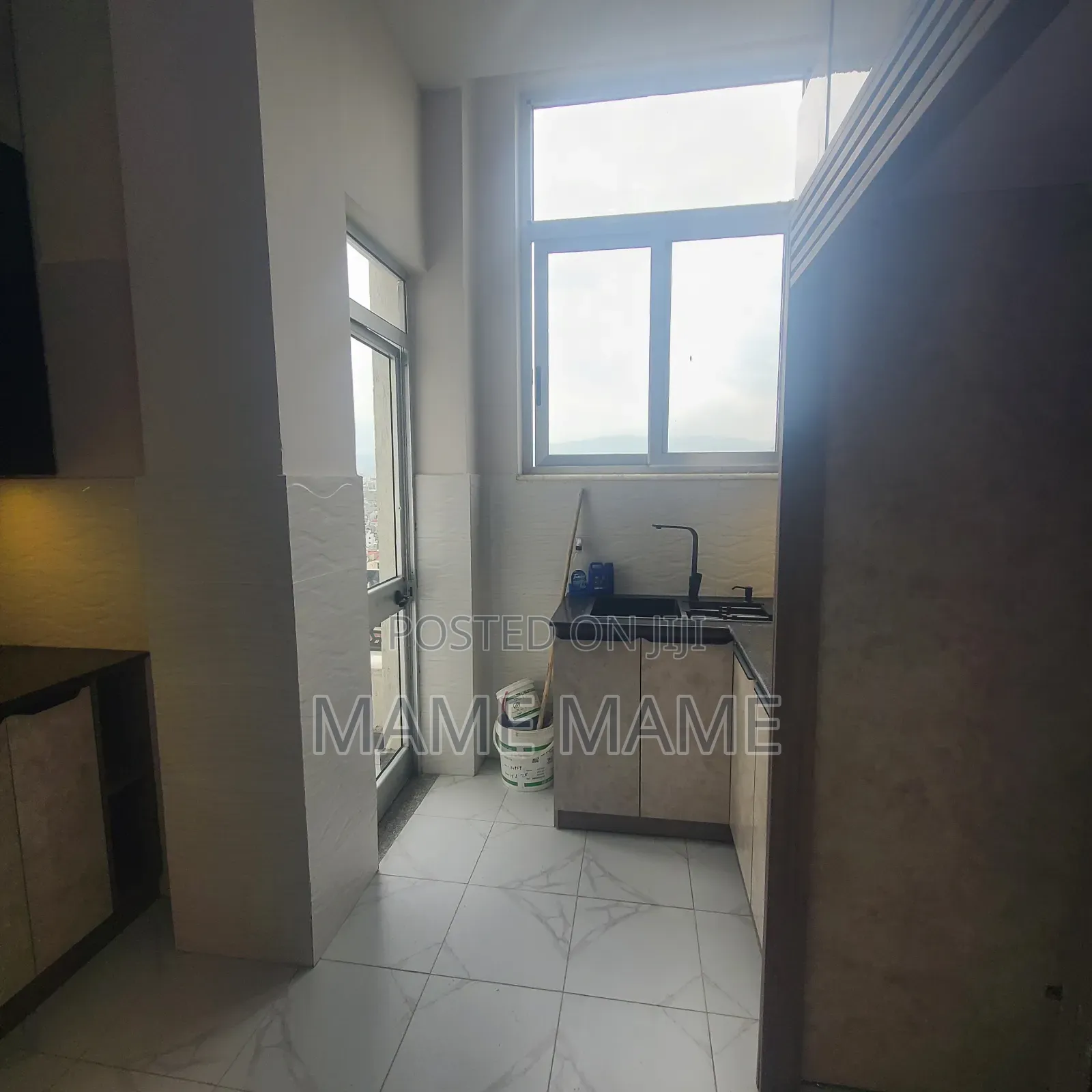 3bdrm Apartment in Addis Abeba, Bole for rent