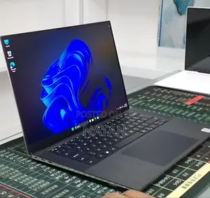 New Laptop Dell XPS 15 9530 16GB Intel Core i7 SSD 512GB