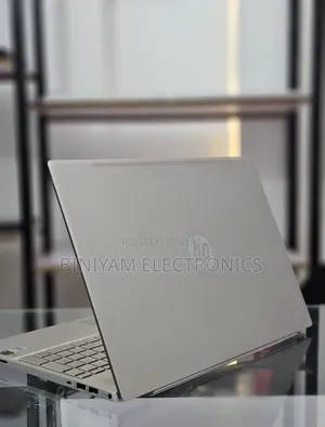 New Laptop HP Pavilion 15 16GB Intel Core i7 SSD 256GB