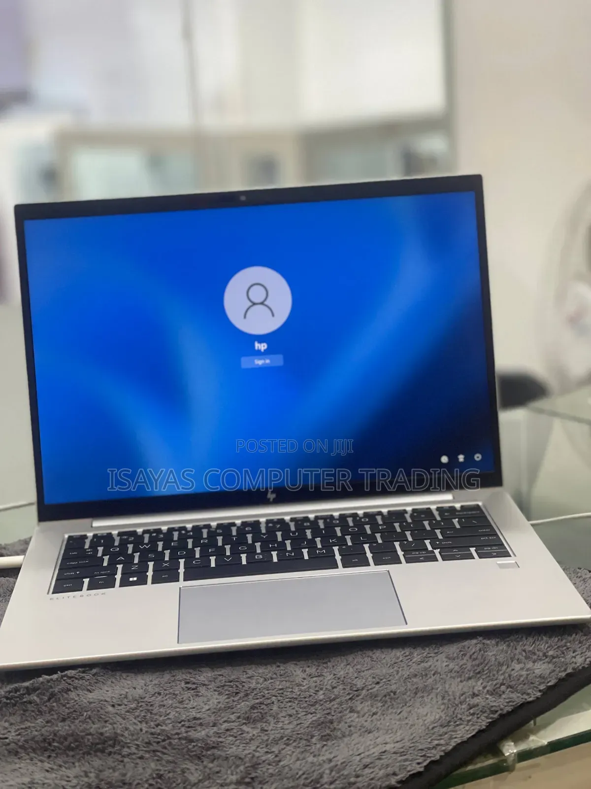 New Laptop HP EliteBook 840 G10 32GB Intel Core i7 SSD 512GB