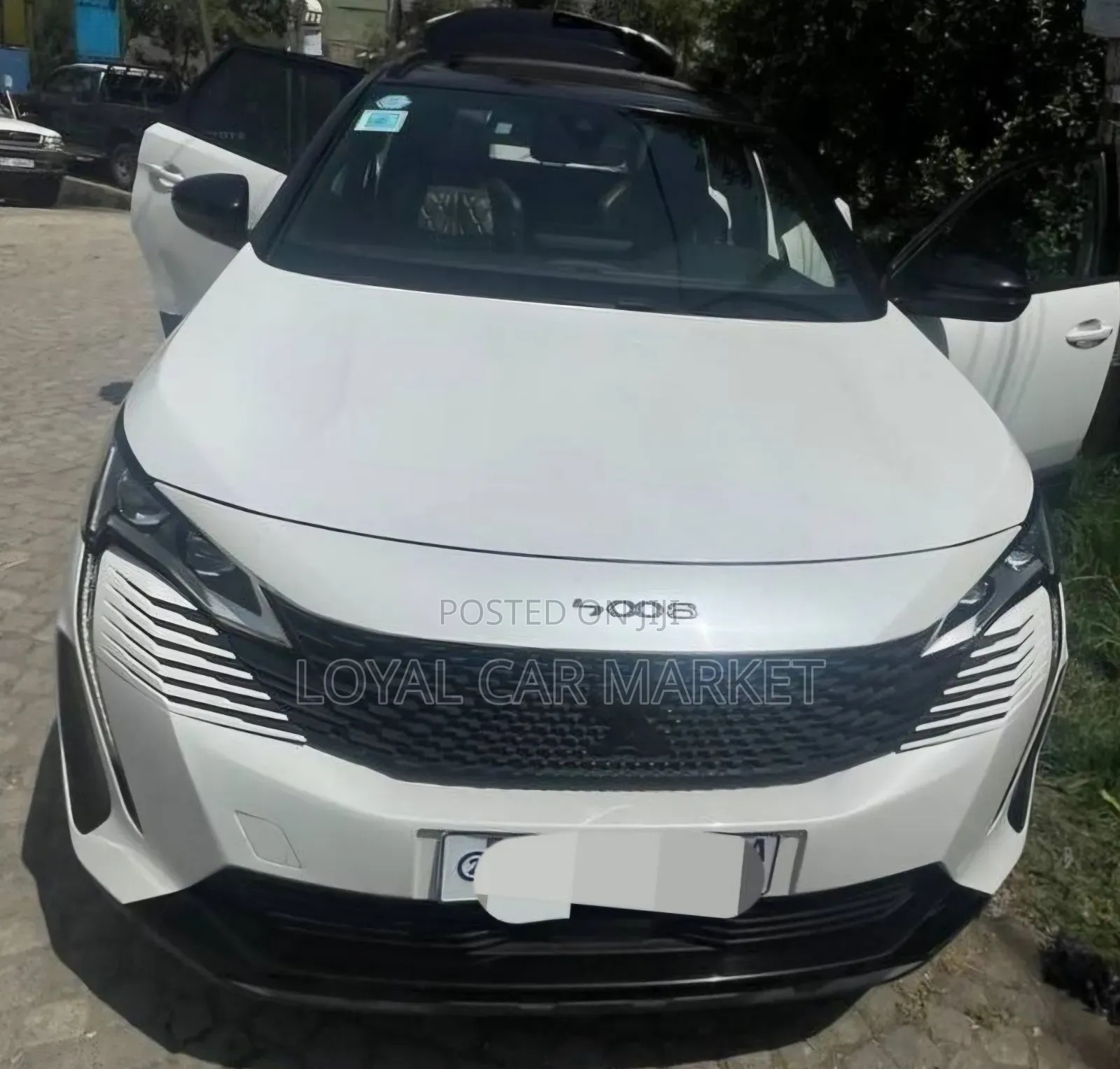 Peugeot 5008 2022 White