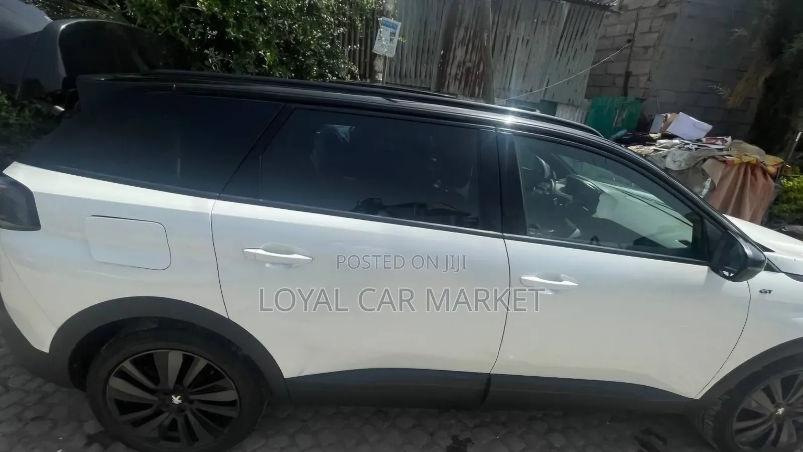 Peugeot 5008 2022 White