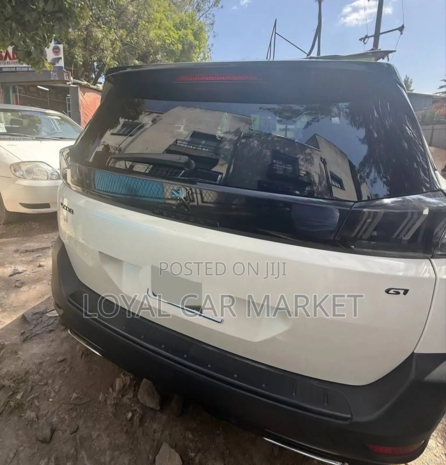 Peugeot 5008 2022 White