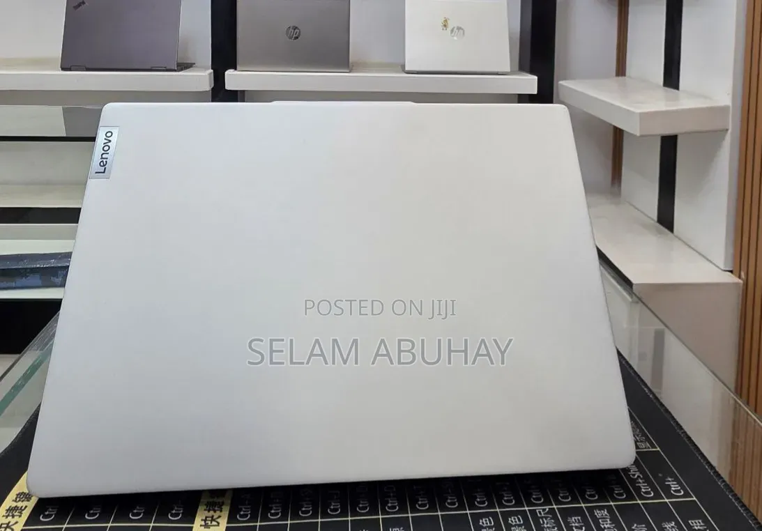 New Laptop Lenovo Legion Slim 5 16GB Intel Core i5 SSD 512GB
