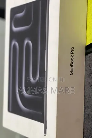 New Laptop Apple MacBook Pro 2024 M4 Pro 48GB Apple M4 SSD 512GB