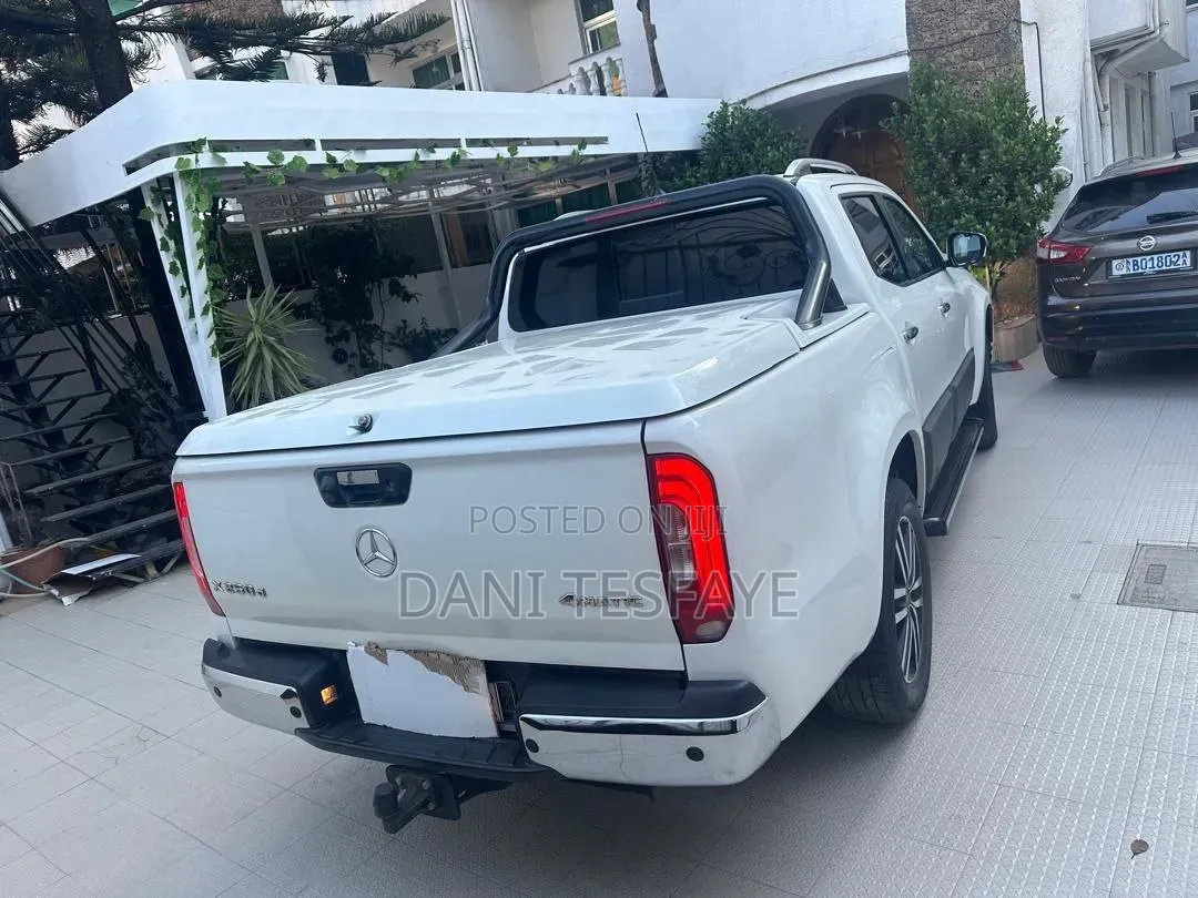 Mercedes-Benz X Class 2017 White