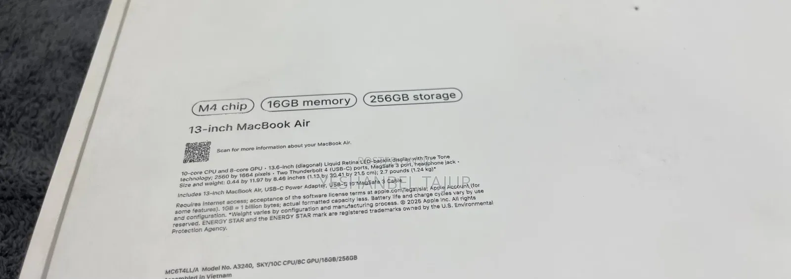 New Laptop Apple MacBook Air 2025 M4 8GB Apple M4 SSD 256GB