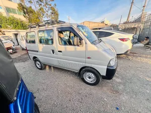Suzuki Eeco 1.2 CNG FWD 2024 Silver