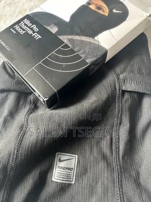 Nike Pro Ski Mask