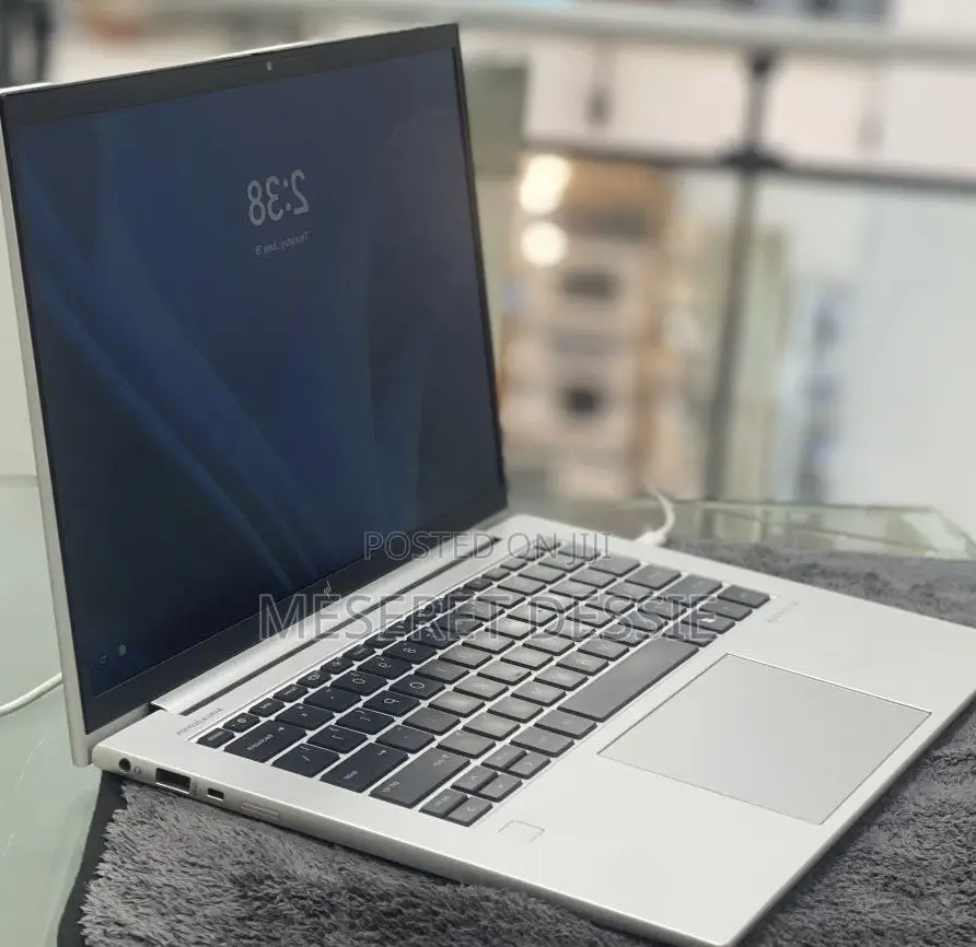 New Laptop HP EliteBook 840 G10 16GB Intel Core i7 SSD 512GB