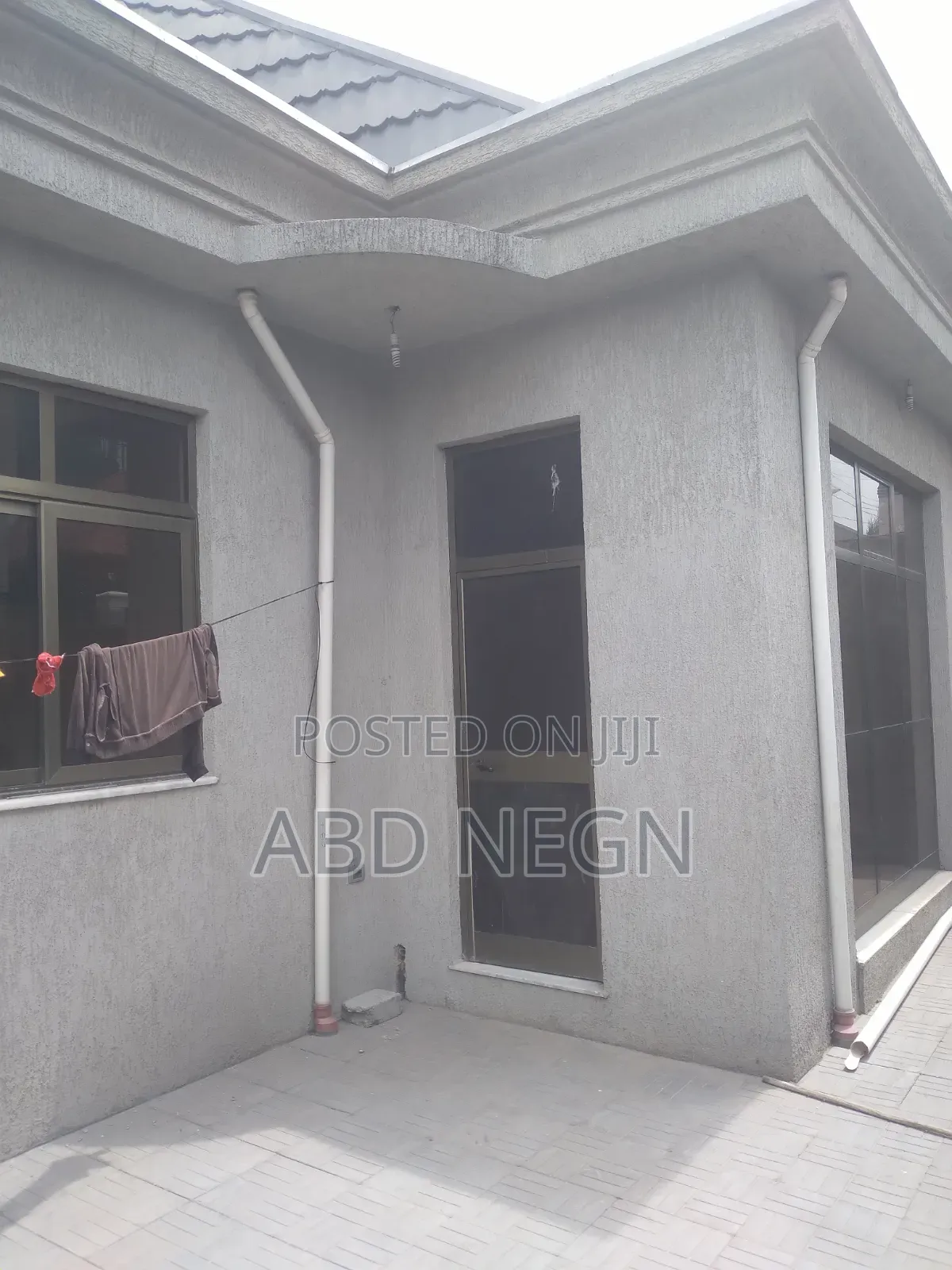 3bdrm House in Kolfe Keranio for sale