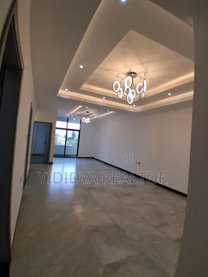 2bdrm Apartment in ኤማሮሽ ሪልስቴት, Arada for sale