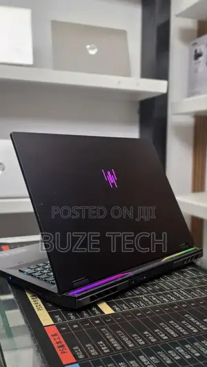 New Laptop Acer Predator Helios 16 32GB Intel Core i9 SSD 1T