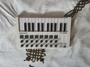 Aurturia Minilab Keyboard