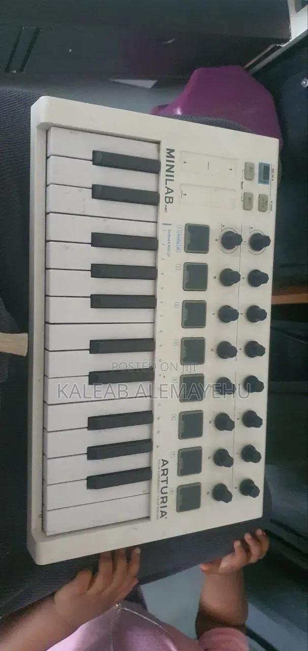 Aurturia Minilab Keyboard