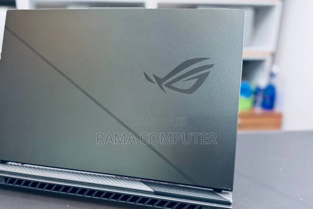 New Laptop Asus 16GB Intel Core i9 SSD 1T