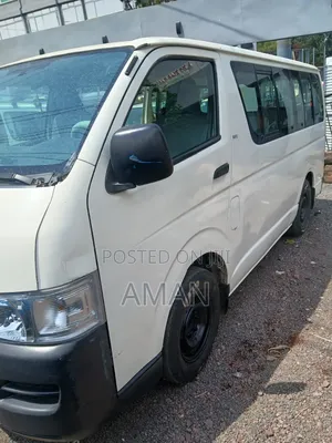 Toyota HiAce 2008 White