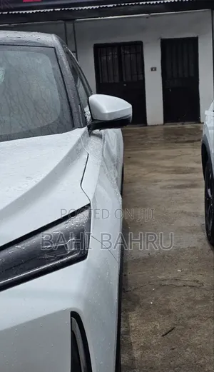 New Aeolus E70 2025 White