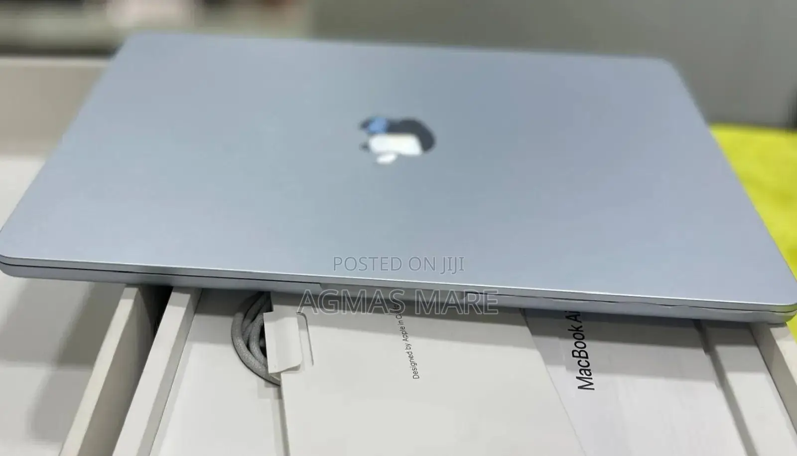 New Laptop Apple MacBook Air 2025 M4 8GB Apple M4 SSD 256GB