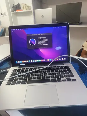New Laptop Apple MacBook Pro 2015 16GB Intel Core i7 SSD 512GB