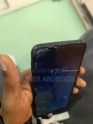 Samsung A10 32 GB Black