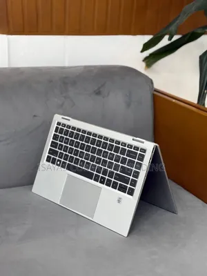 New Laptop HP EliteBook x360 1040 G7 16GB Intel Core i7 SSD 512GB