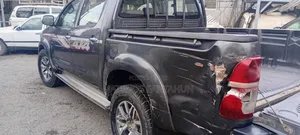 Toyota Hilux 2014 Black