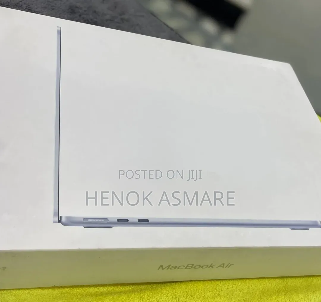 New Laptop Apple MacBook Air 2025 M4 8GB Apple M4 SSD 256GB